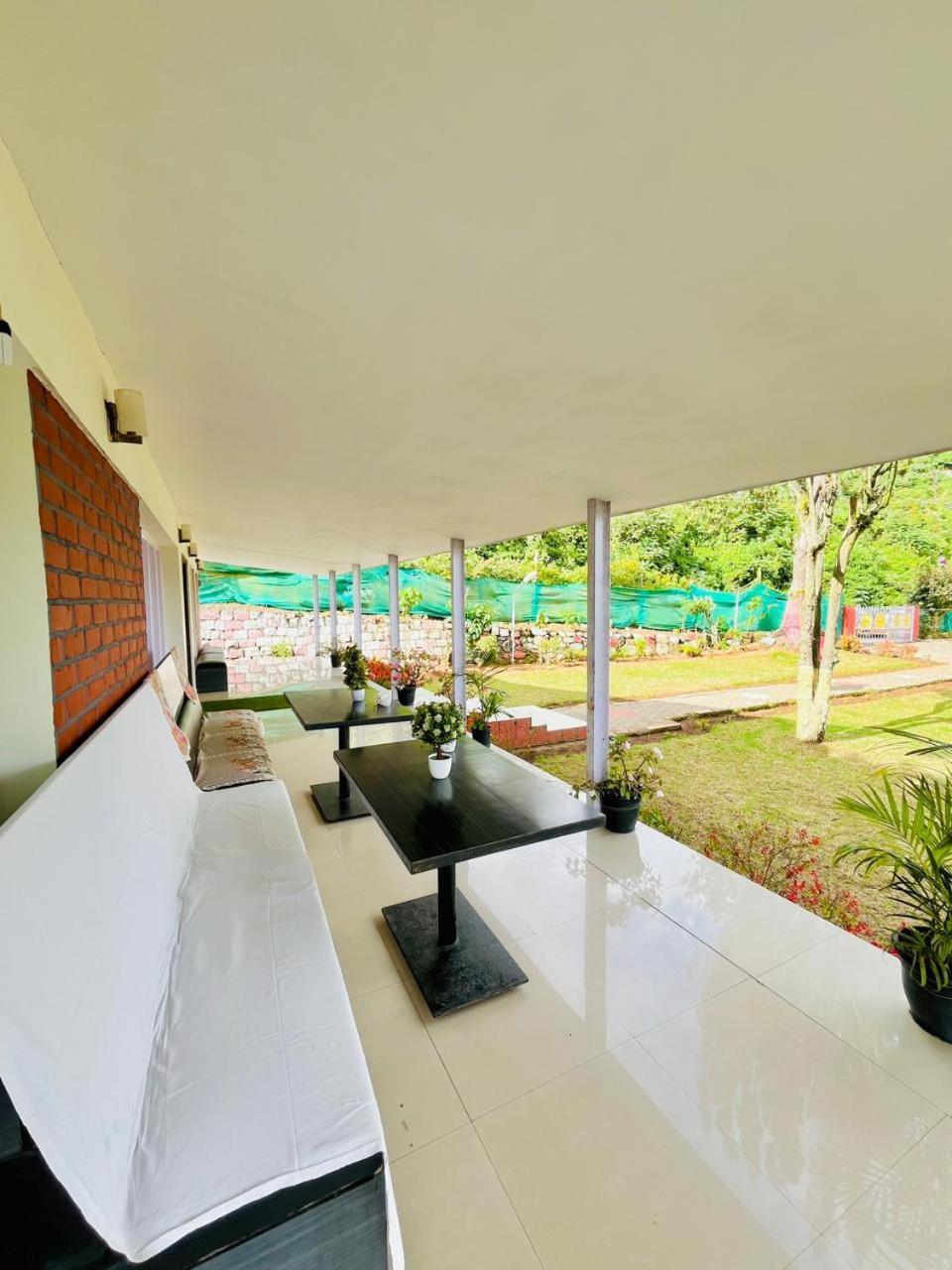 Nilgiris Inn Kotagiri Eksteriør billede