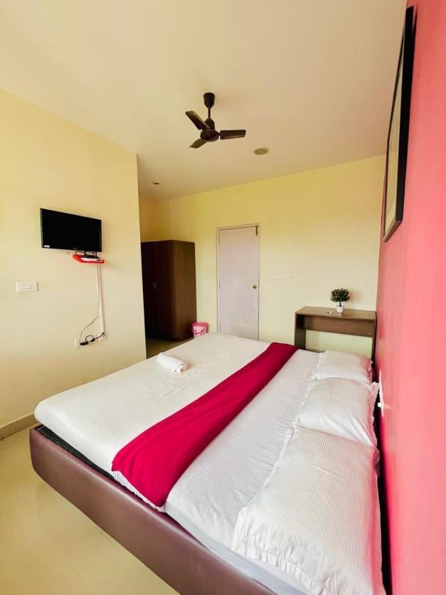 Nilgiris Inn Kotagiri Eksteriør billede
